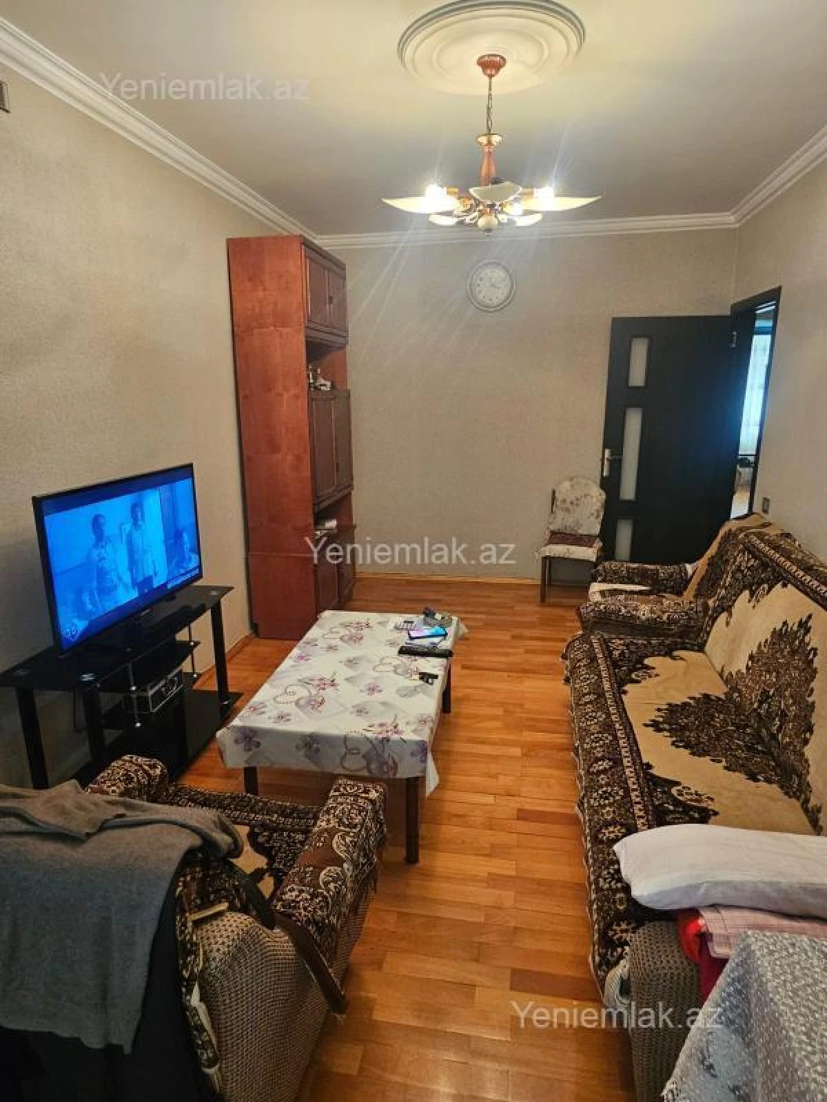 Satılır 3 otaqlı köhnə tikili 75 m²