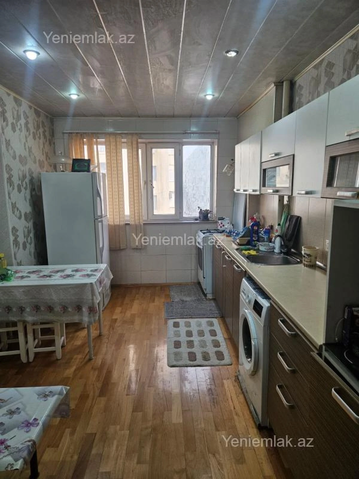 Satılır 3 otaqlı köhnə tikili 75 m²