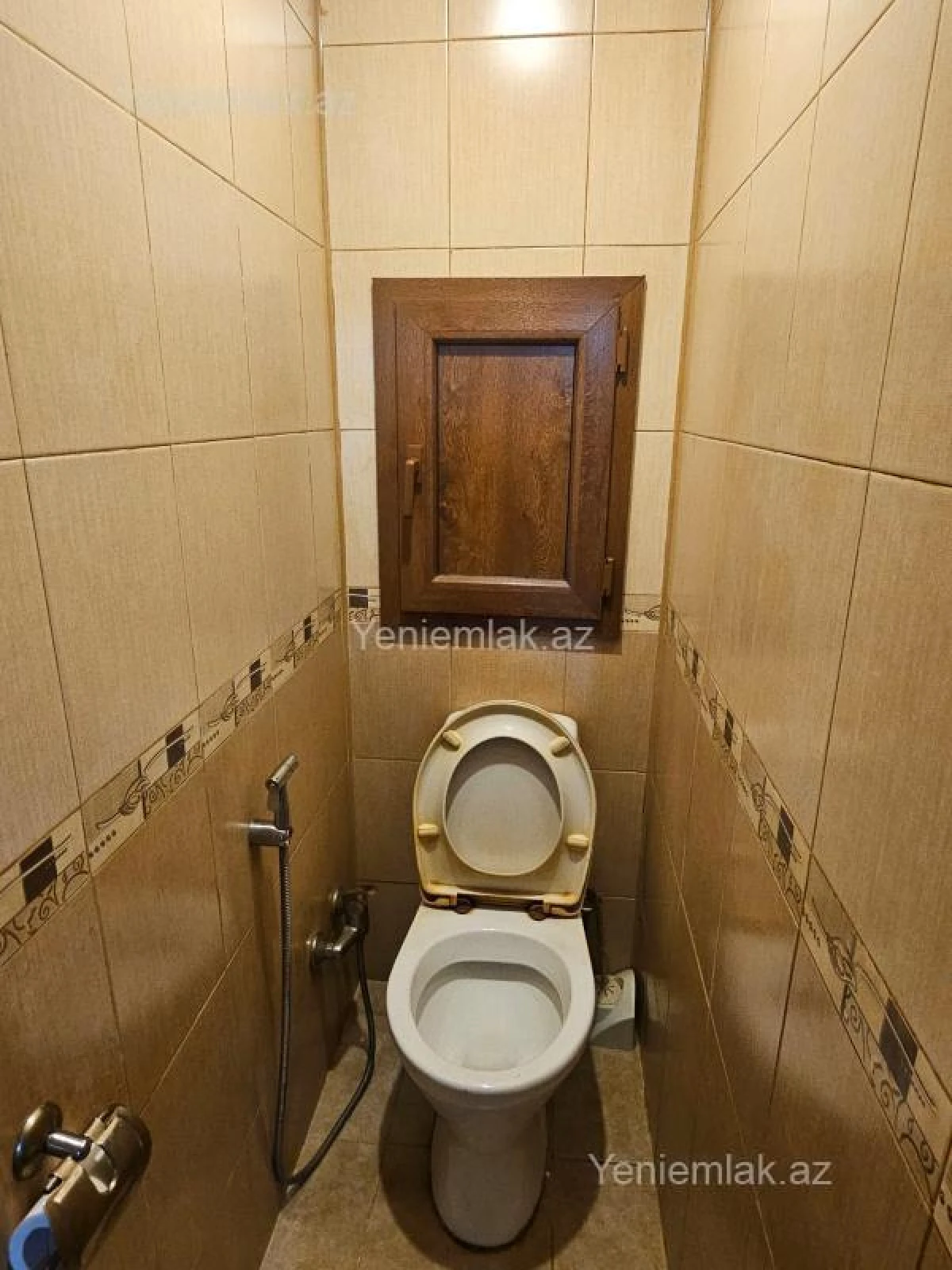 Satılır 3 otaqlı köhnə tikili 75 m²