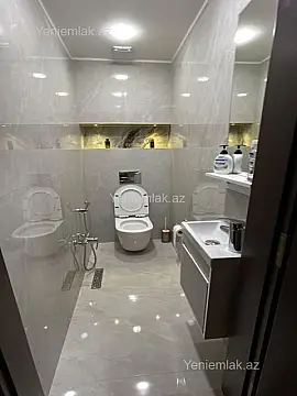 Satılır 4 otaqlı yeni tikili 165 m²