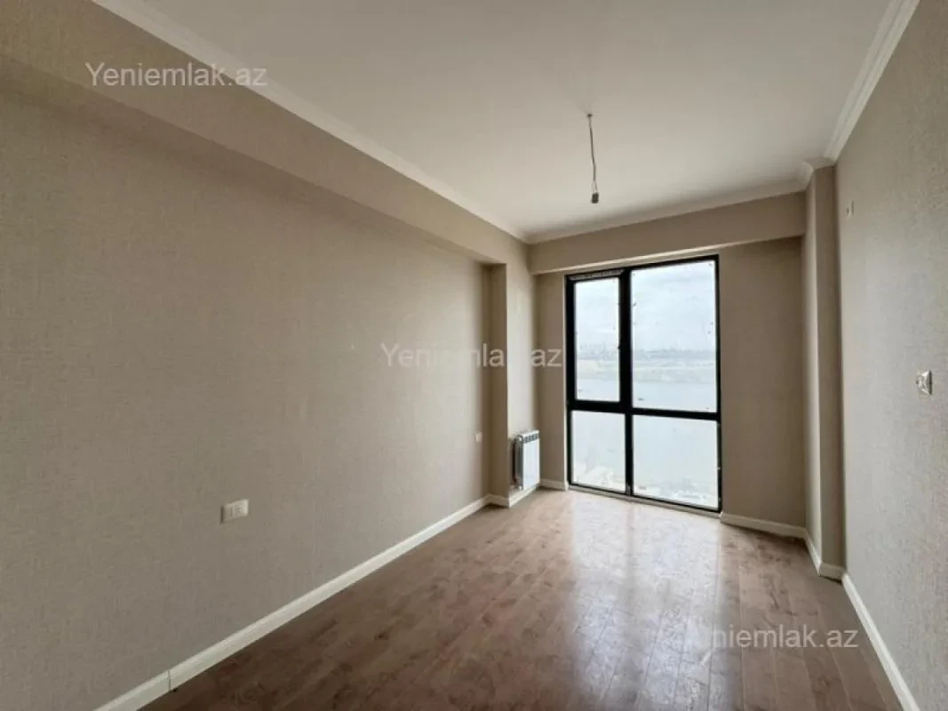 Satılır 3 otaqlı yeni tikili 72 m²