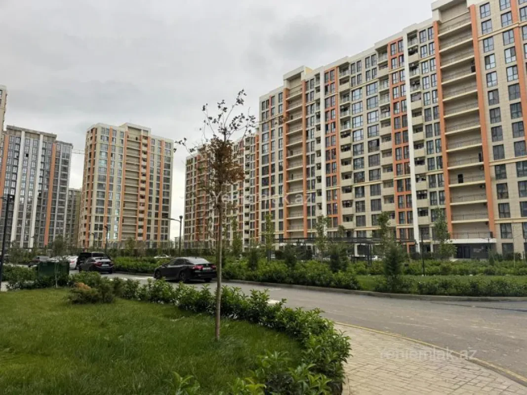 Satılır 3 otaqlı yeni tikili 72 m²