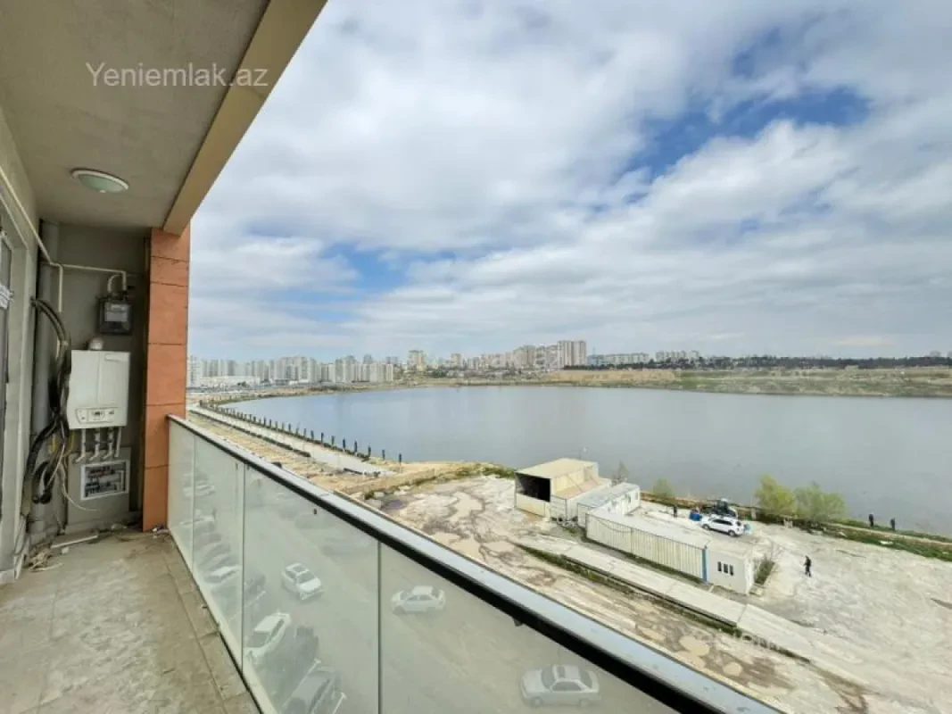 Satılır 3 otaqlı yeni tikili 72 m²