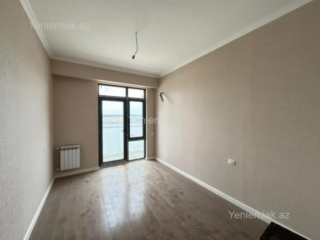 Satılır 3 otaqlı yeni tikili 72 m²
