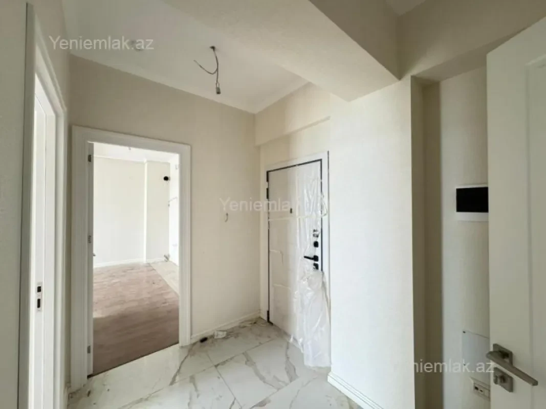 Satılır 3 otaqlı yeni tikili 72 m²