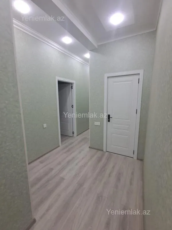 Satılır 2 otaqlı yeni tikili 63 m²