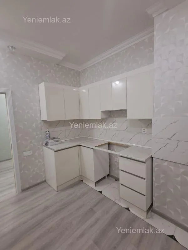 Satılır 2 otaqlı yeni tikili 63 m²