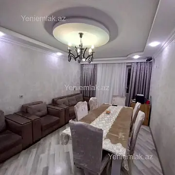 Satılır 4 otaqlı köhnə tikili 120 m²