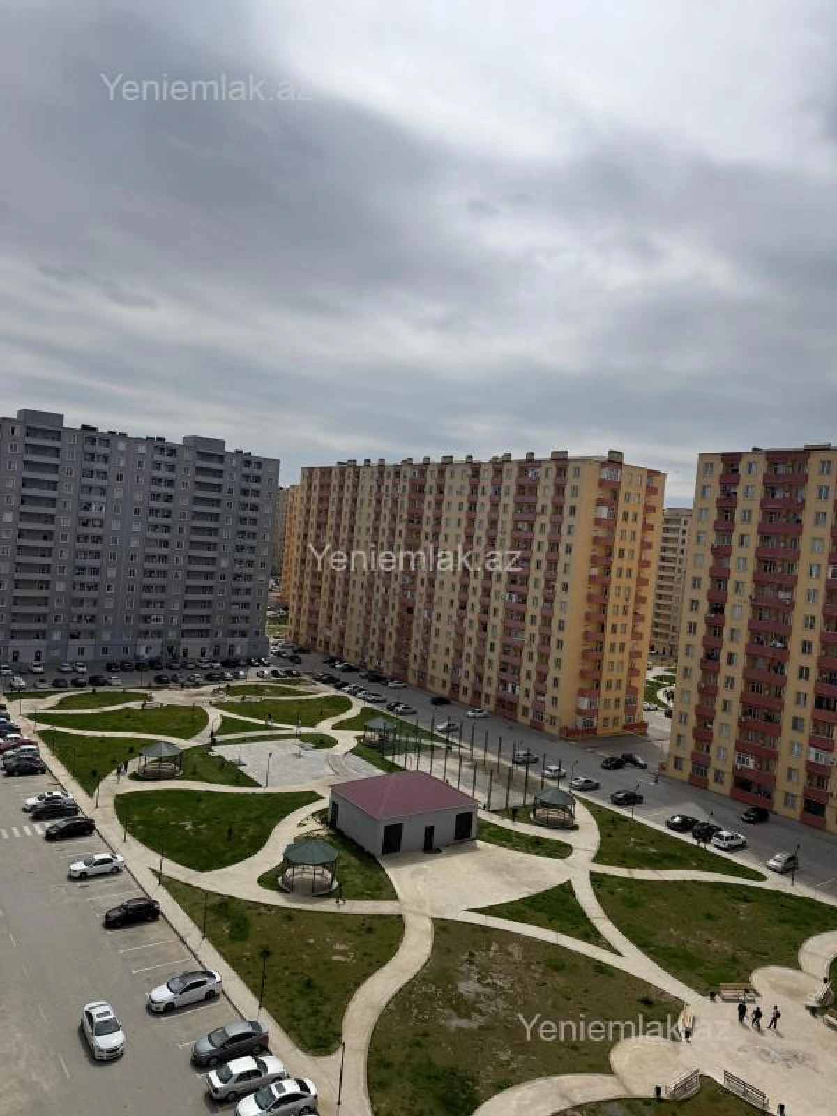 Satılır 2 otaqlı yeni tikili 81 m²