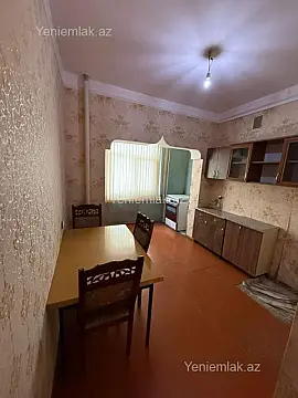 Satılır 1 otaqlı köhnə tikili 45 m²