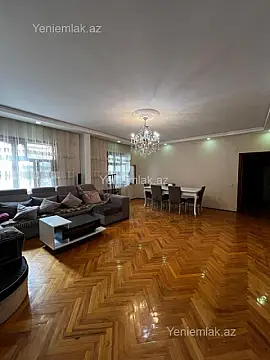 Satılır 5 otaqlı köhnə tikili 130 m² — Bakı, Yasamal 5 otaq 130.00 m²
