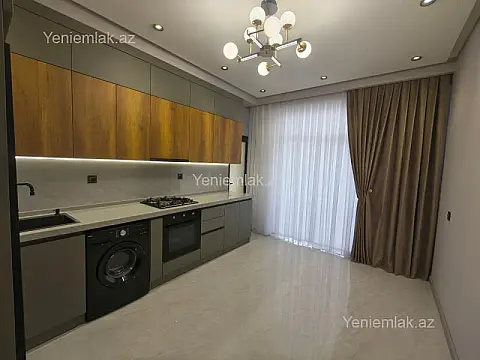 Satılır 2 otaqlı yeni tikili 80 m²