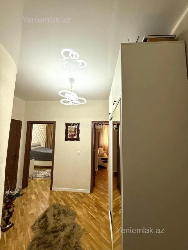 Satılır 2 otaqlı yeni tikili 71 m²