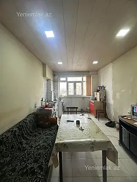 Satılır 3 otaqlı köhnə tikili 80 m²