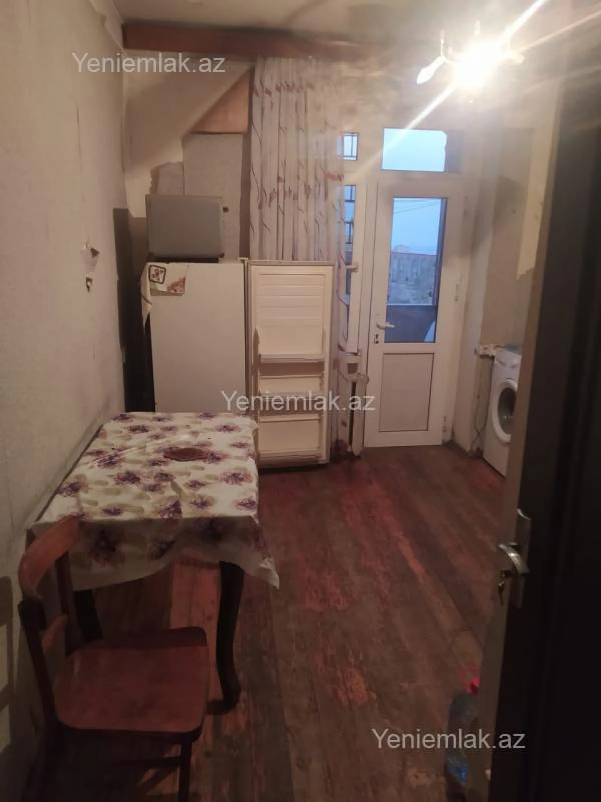 Satılır 3 otaqlı köhnə tikili 80 m²