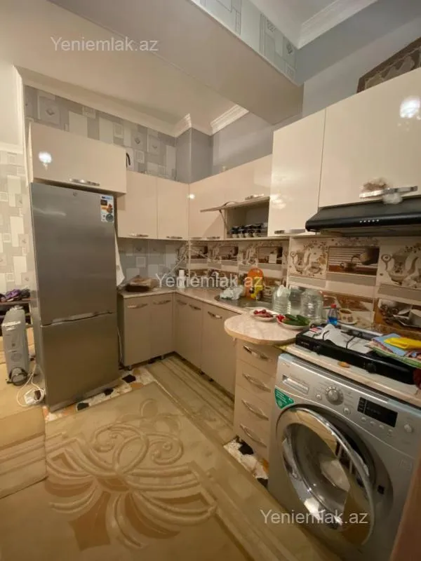 Satılır 2 otaqlı yeni tikili 75 m²