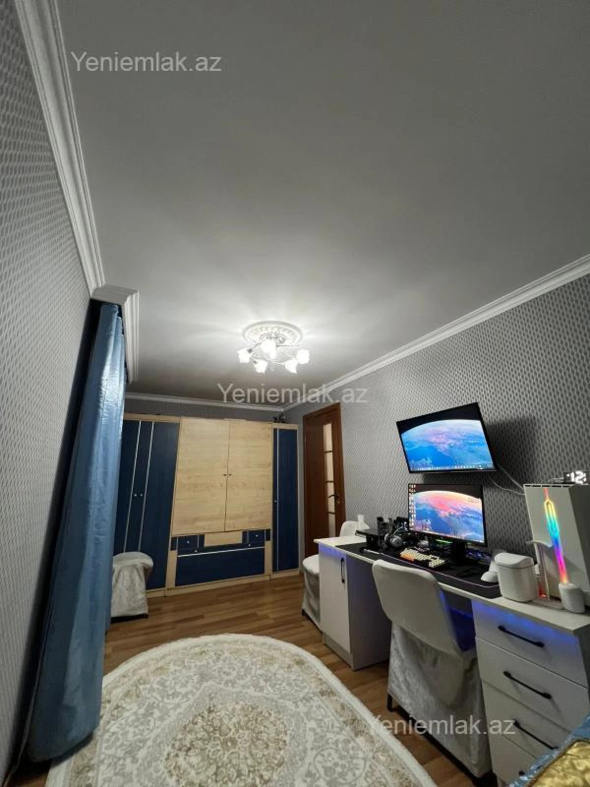 Satılır 4 otaqlı köhnə tikili 90 m²