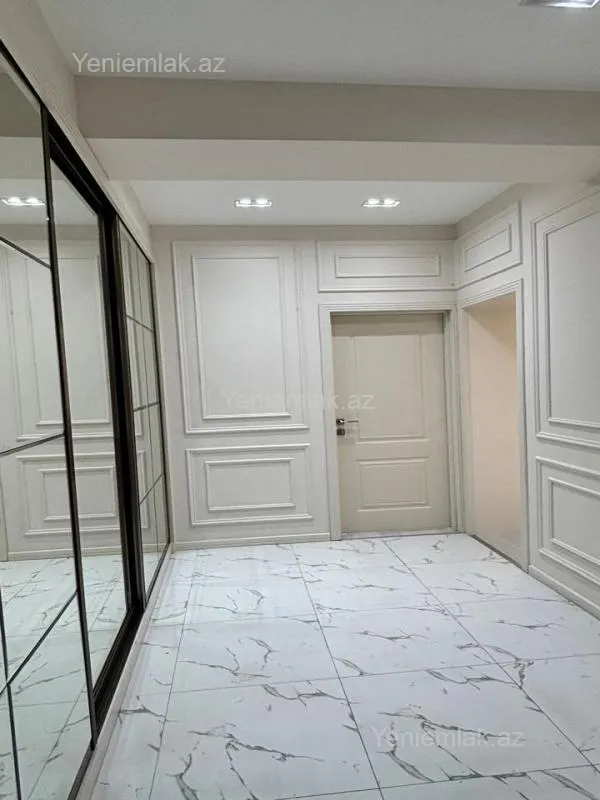 Satılır 2 otaqlı yeni tikili 55 m²