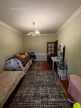 Satılır 4 otaqlı köhnə tikili 90 m²