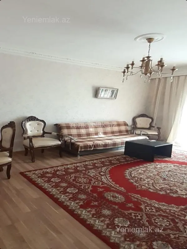Satılır 2 otaqlı köhnə tikili 60 m²