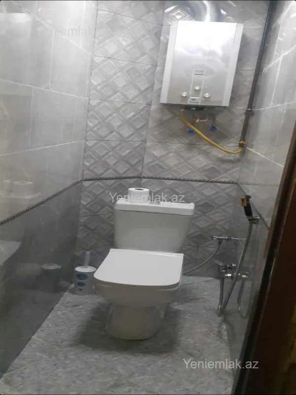 Satılır 2 otaqlı köhnə tikili 60 m²