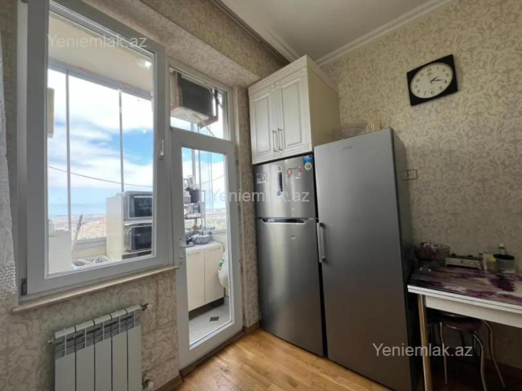 Satılır 2 otaqlı yeni tikili 68 m²