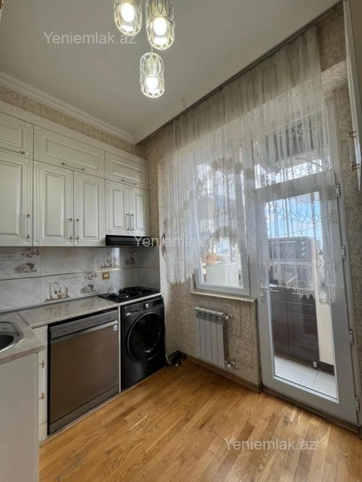 Satılır 2 otaqlı yeni tikili 68 m²