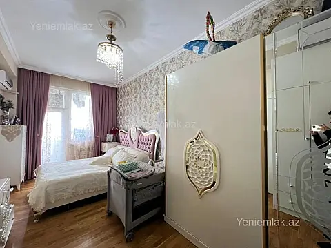 Satılır 2 otaqlı yeni tikili 68 m²