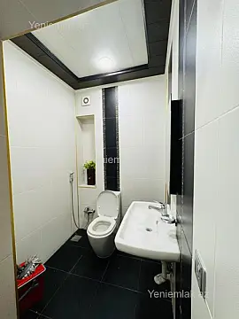 Satılır 4 otaqlı yeni tikili 230 m²