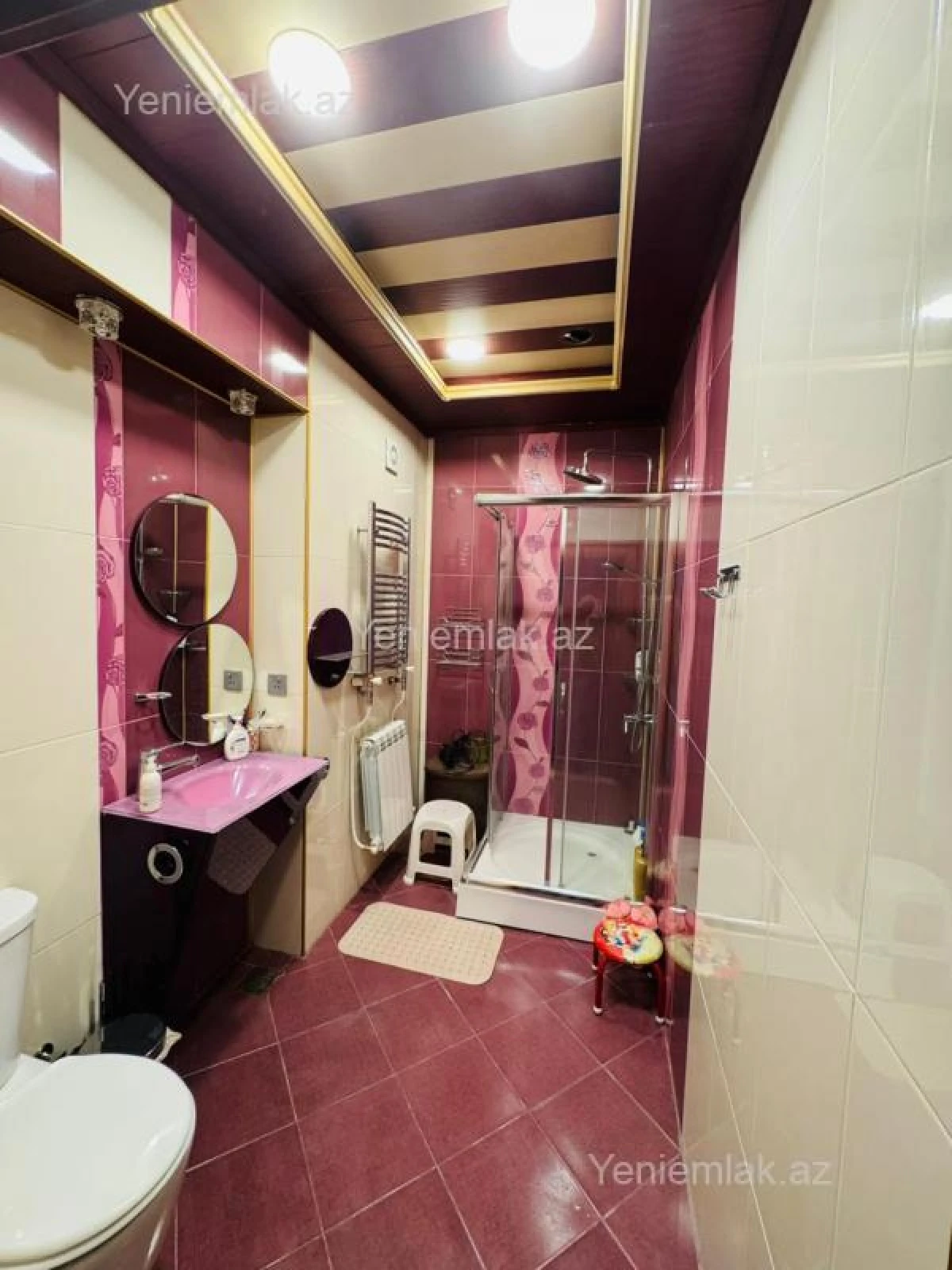 Satılır 4 otaqlı yeni tikili 230 m²