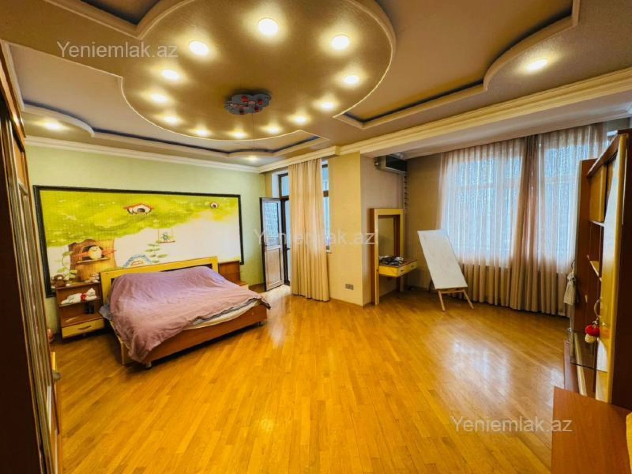 Satılır 4 otaqlı yeni tikili 230 m²