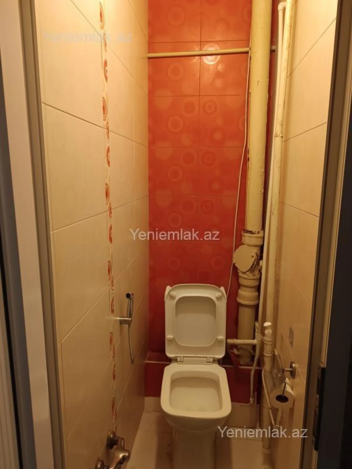 Satılır 3 otaqlı köhnə tikili 80 m²