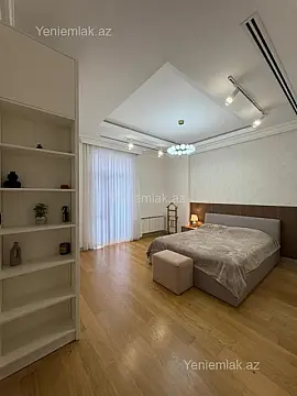 Satılır 3 otaqlı yeni tikili 130 m²