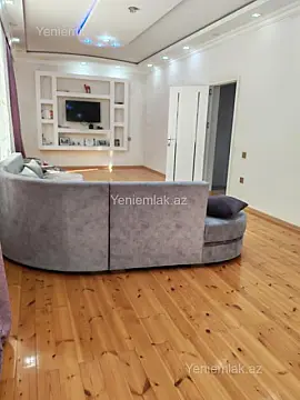 Satılır 6 otaqlı həyət evi 350 m²