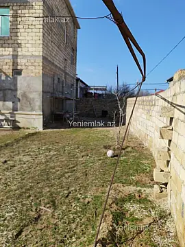 Satılır 6 otaqlı həyət evi 350 m²