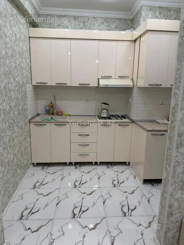 Satılır 2 otaqlı yeni tikili 68 m²