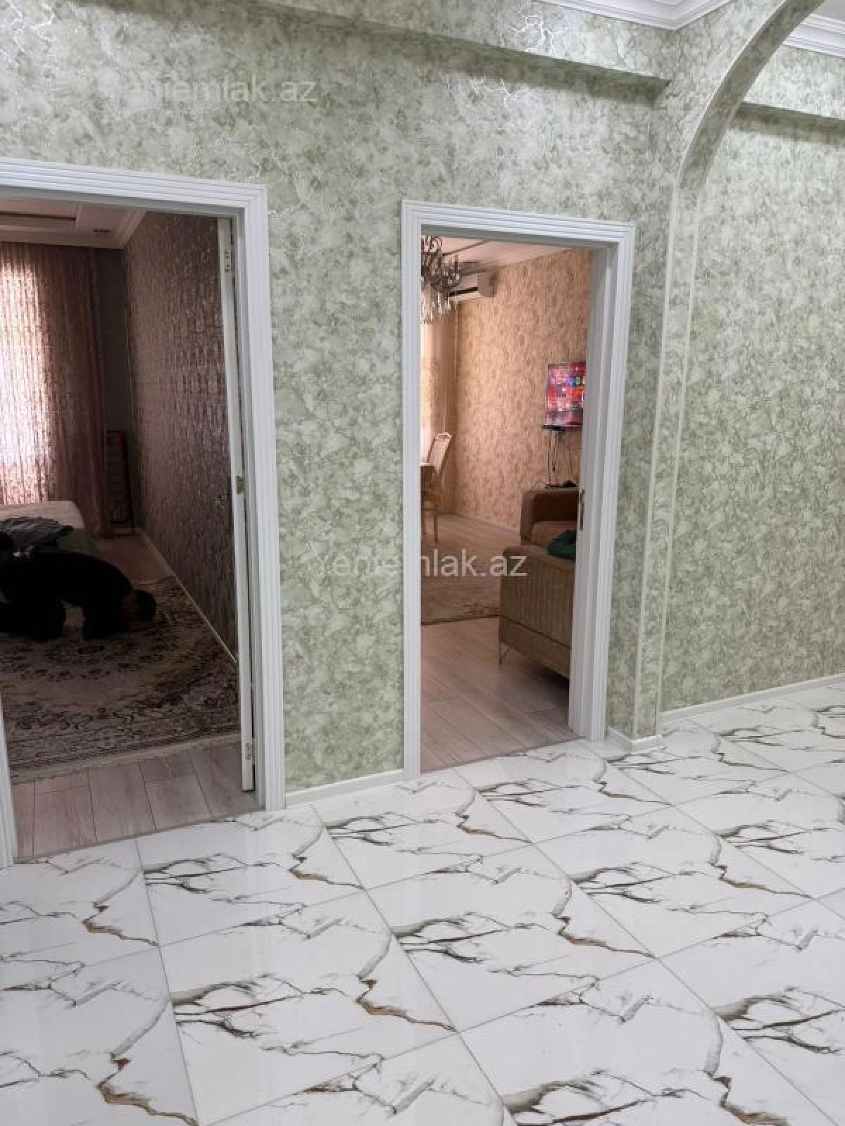 Satılır 2 otaqlı yeni tikili 68 m²
