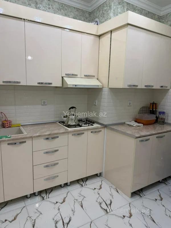 Satılır 2 otaqlı yeni tikili 68 m²