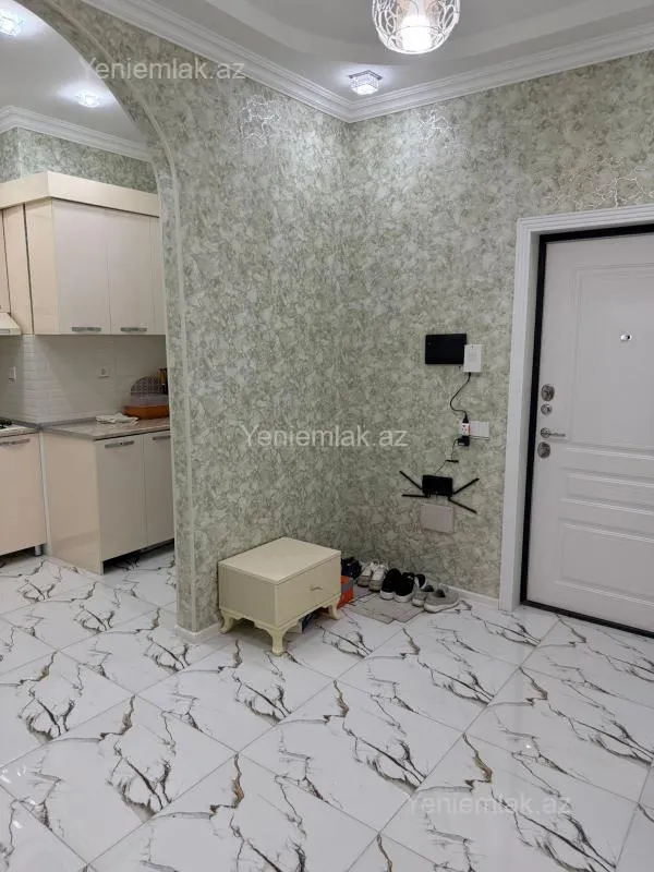 Satılır 2 otaqlı yeni tikili 68 m²