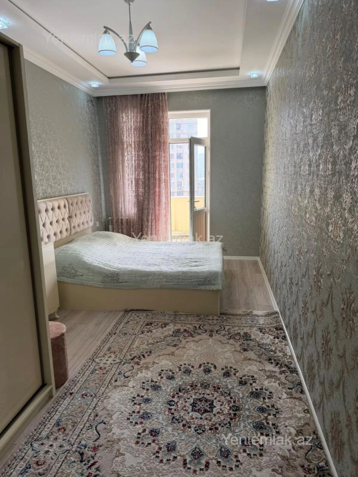 Satılır 2 otaqlı yeni tikili 68 m²
