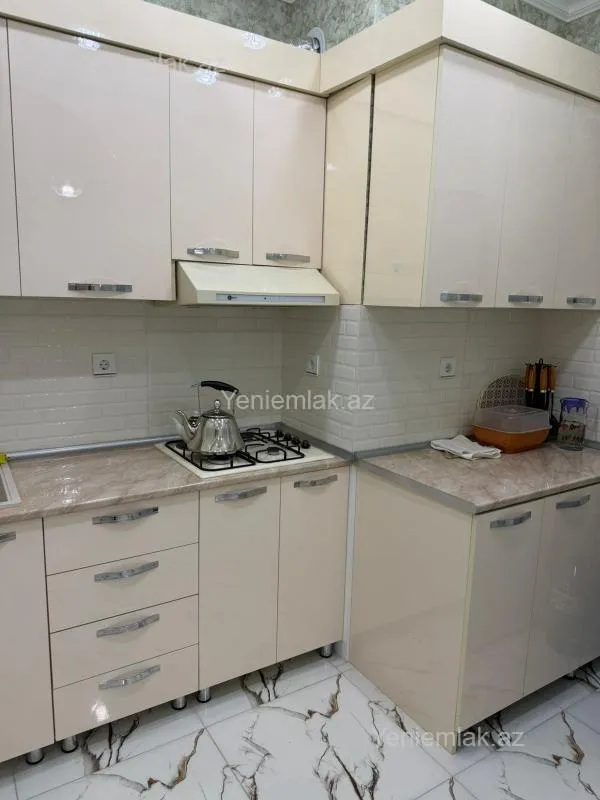 Satılır 2 otaqlı yeni tikili 68 m²