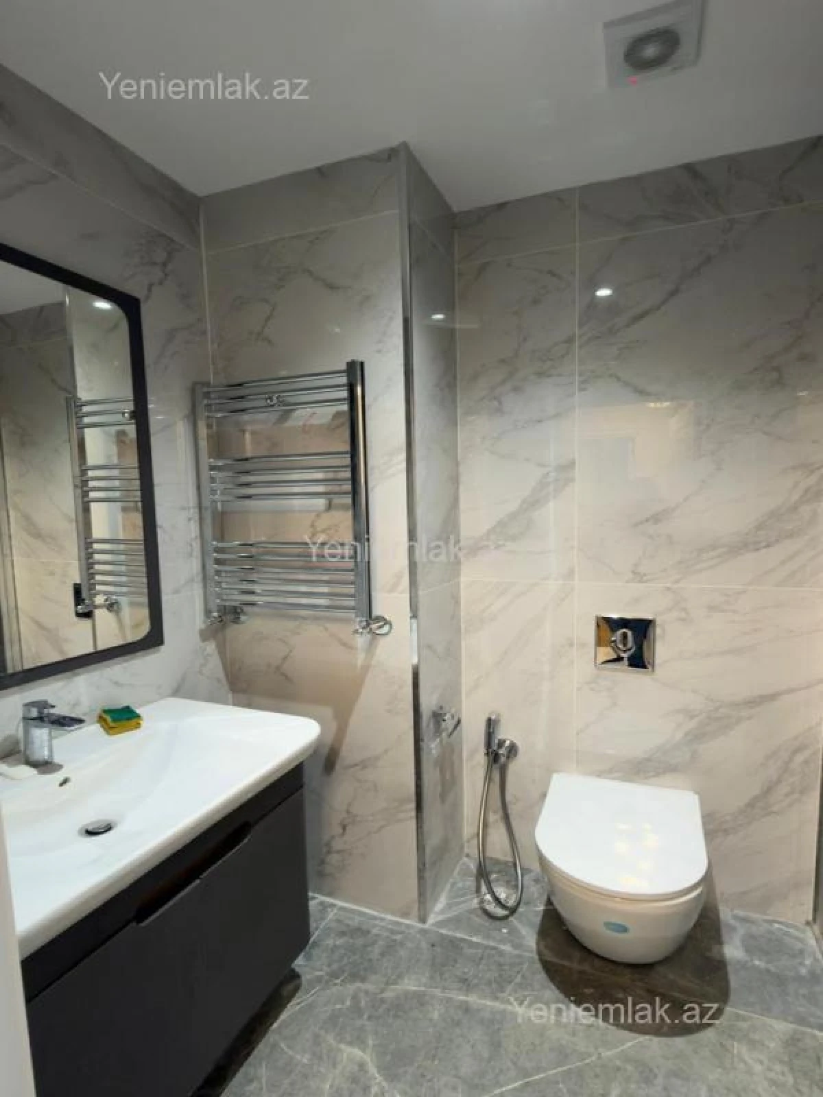 Satılır 2 otaqlı yeni tikili 49 m²