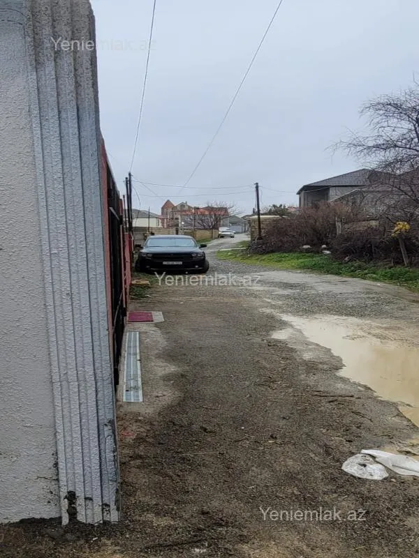 Satılır 4 otaqlı həyət evi 160 m²