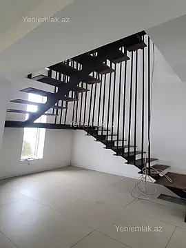 Satılır 4 otaqlı həyət evi 160 m²