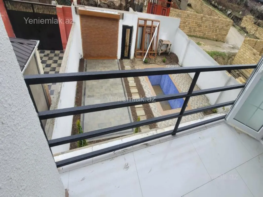 Satılır 4 otaqlı həyət evi 160 m²