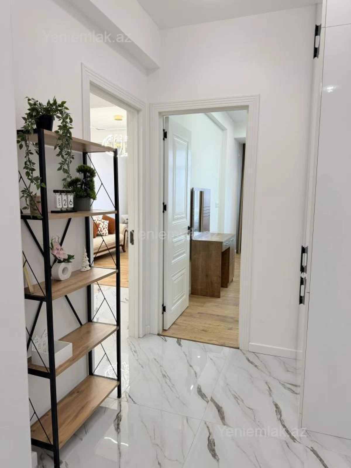 Satılır 2 otaqlı yeni tikili 61 m²