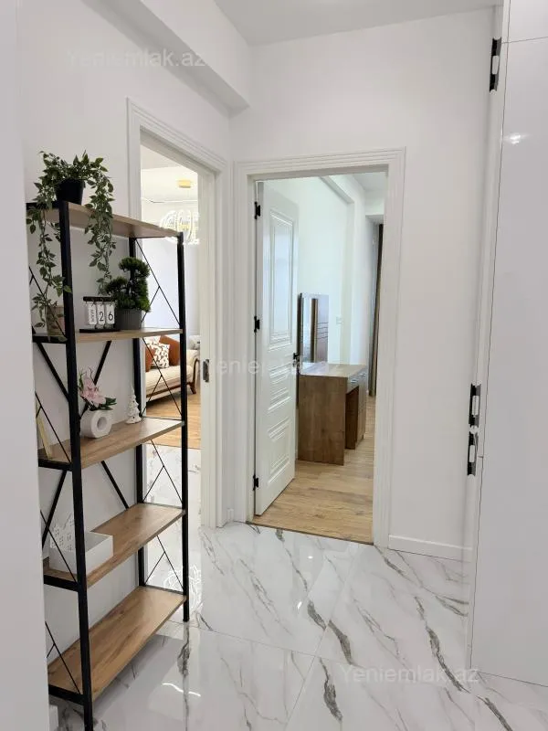 Satılır 2 otaqlı yeni tikili 61 m²