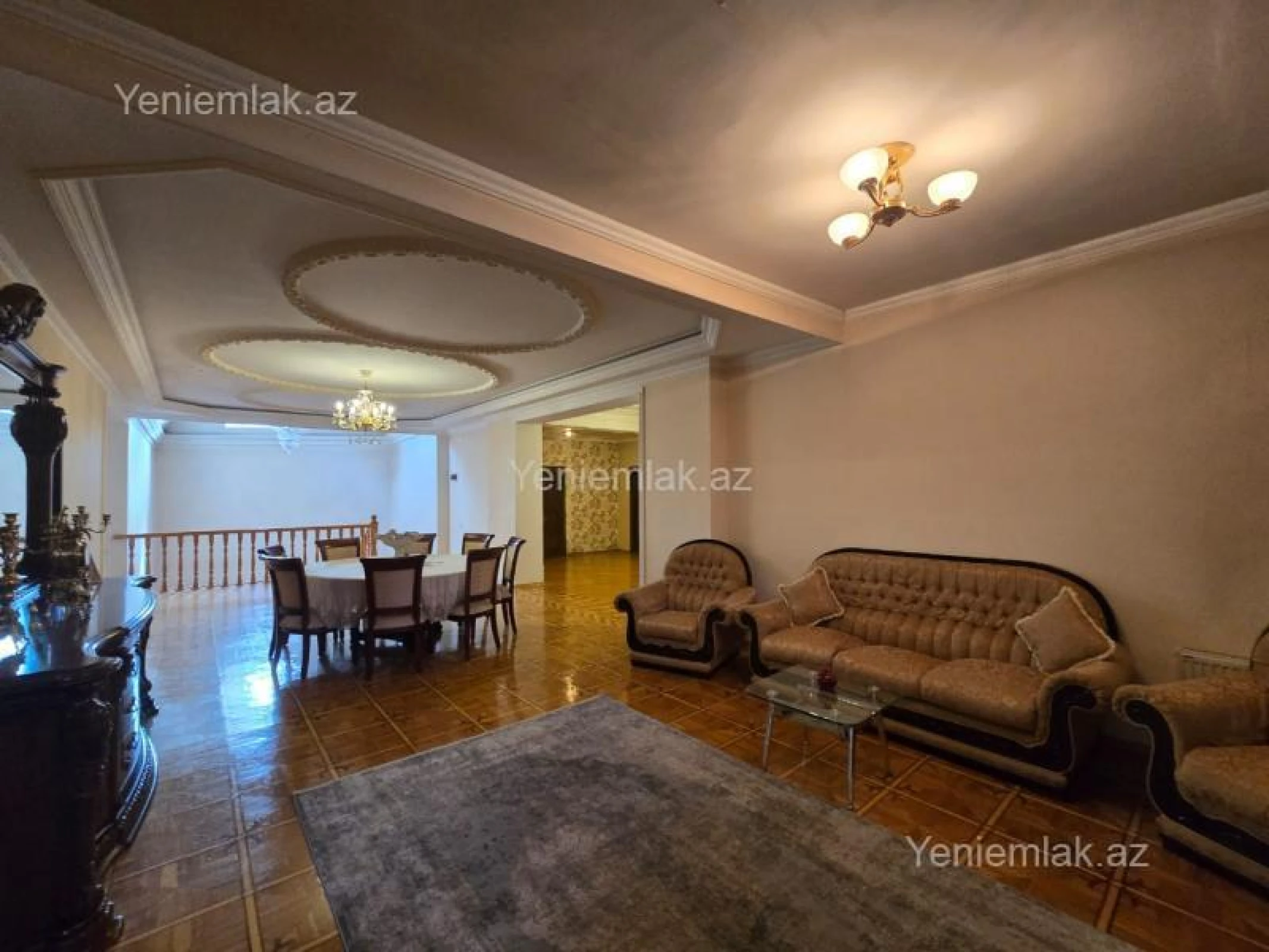 Satılır 15 otaqlı həyət evi 1000 m²