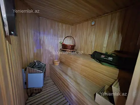 Satılır 15 otaqlı həyət evi 1000 m²