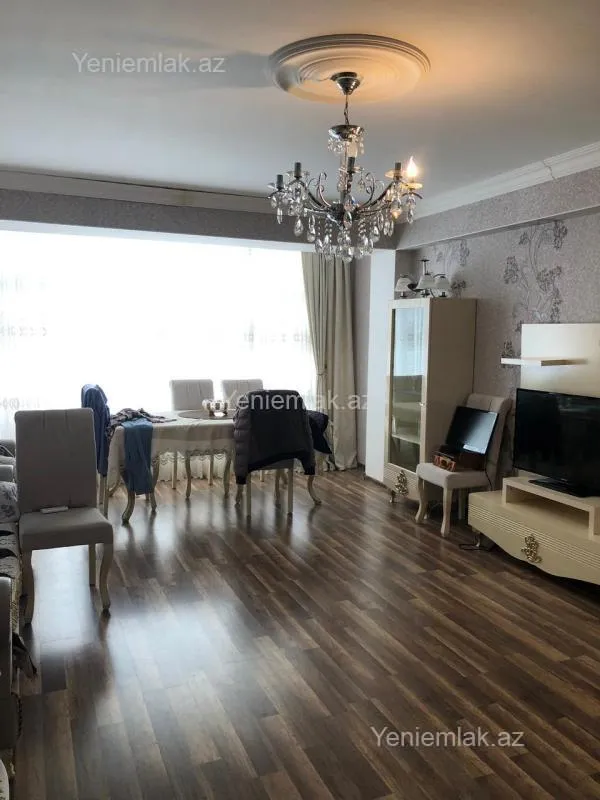 Satılır 2 otaqlı yeni tikili 116 m²